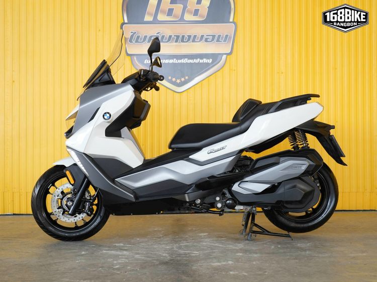 BMW  C400 GT สภาพป้ายเเดง จดปี 2021 ฟรีดาวน์ออกรถใช้เงิน 0 บาท รูปที่ 3