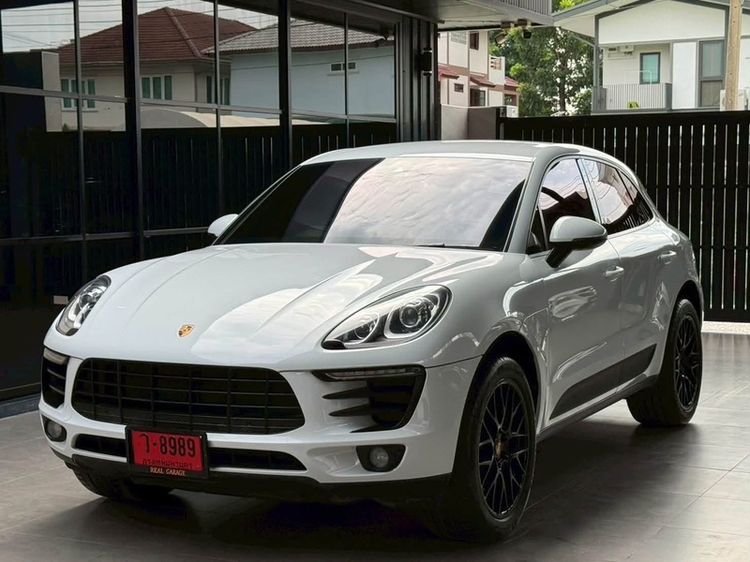 รถ Porsche Macan 2.0 4WD สี ขาว