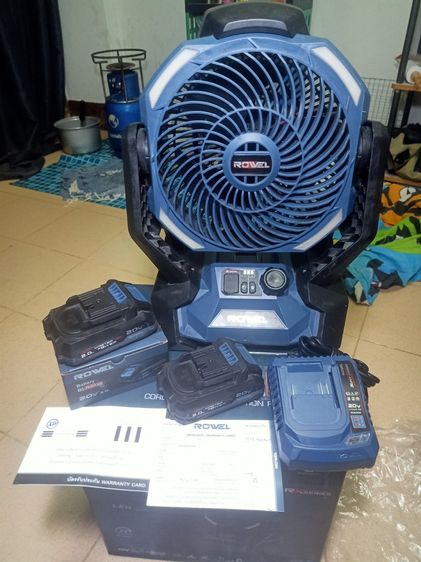 พัดลมไร้สาย Rowel รุ่น DFA750RX-S พร้อมแบตให้2ก้อน  ใช้งานปกติ