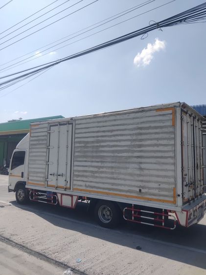 หกล้อ isuzu nqr รูปที่ 2