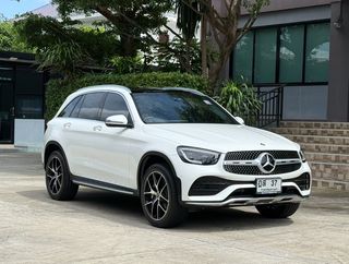 😍 2023 BENZ GLC 300e FACELIFT 😍 รถมือเดียวออกป้ายแดง รถวิ่งน้อยเพียง 38,000 กม ประวัติศูนย์ครบ รถไม่เคยมีอุบัติเหตุครับ