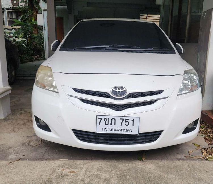 รถ Toyota Vios 1.5 G สี ขาว
