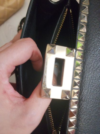 🖤 Valentino Garavani Rockstud Shoulder Bag Used Like New รูปที่ 8