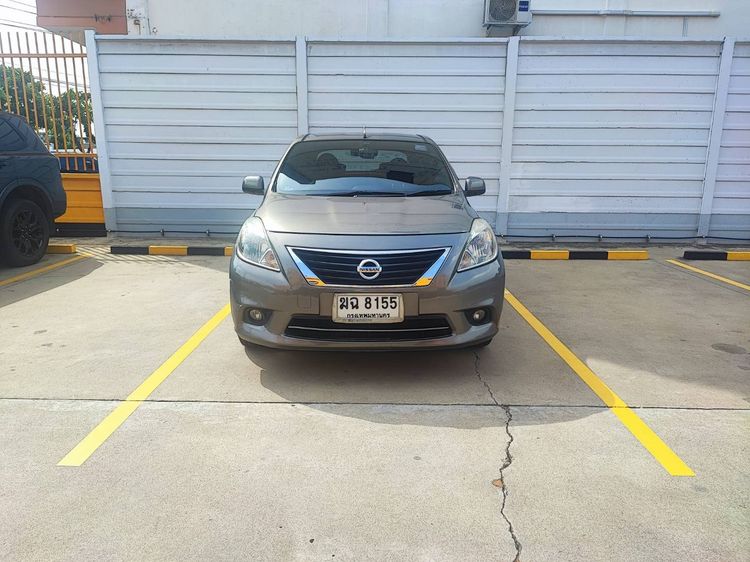 รถ Nissan Almera 1.2 VL สี น้ำตาล