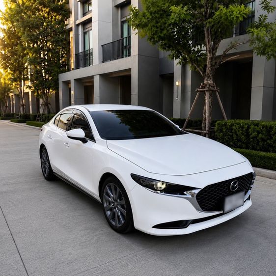 รถ Mazda Mazda3 2.0 S Sports สี ขาว