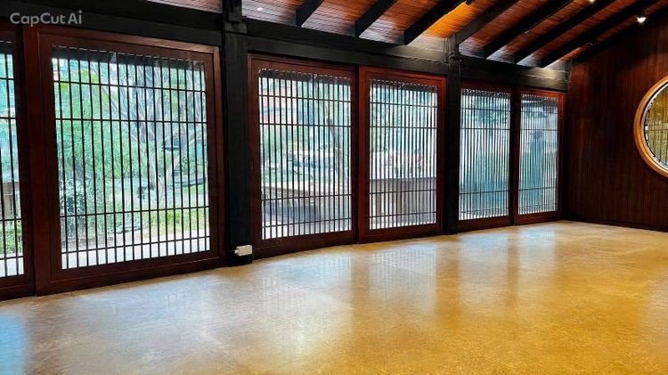 มีบางส่วน ให้เช่าบ้านเกือบ 1 ไร่ ใกล้รถไฟฟ้า ธุรกิจได้ สุขุมวิท เอกมัย 300,000  หรือทำโฮมออฟฟิศ สำนักงาน ทำเลดี มีสวน จอดรถ 20+ คัน For rent : Sukhumvit Ekamai house 310 sqm รูปที่ 2