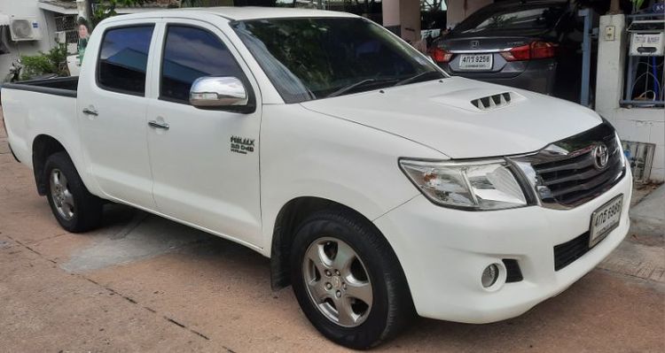 รถ Toyota Hilux Vigo Champ Double Cab 3.0 G สี ขาว