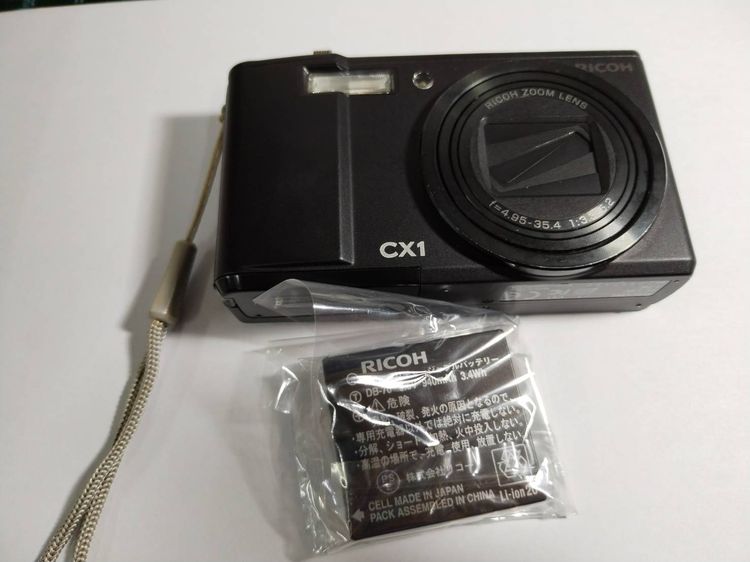 กล้องRICOH cx1 ขาย 2700บาท จอเป็นรอย ใช้งานได้ดี ไม่มีสายชาร์ต
