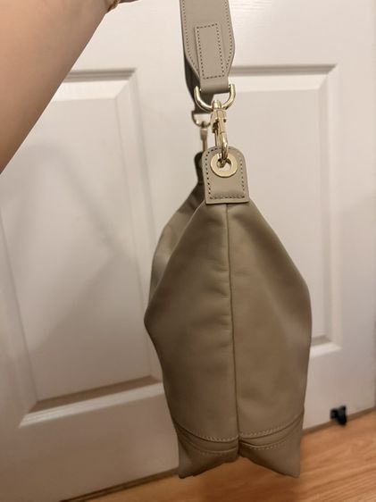 longchamp Le Pliage On-The-Go Shoulder Bag L Trench รูปที่ 5
