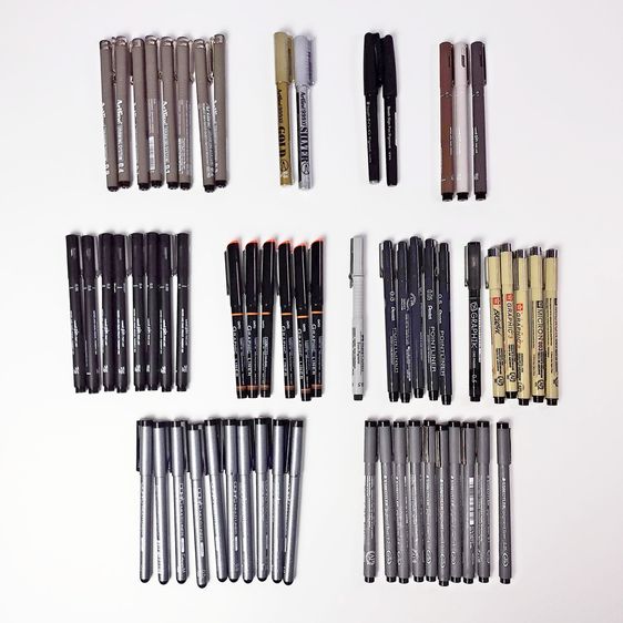 อุปกรณ์การเขียนและลบคำผิด ปากกา Ink Pen เหมายก Set Brand Copic Otho Sakura Uni Steadtler Artline Graphik Pentel Faber-Castell รวม 61 แท่ง หายาก ราคาพิเศษ สินค้าใหม่
