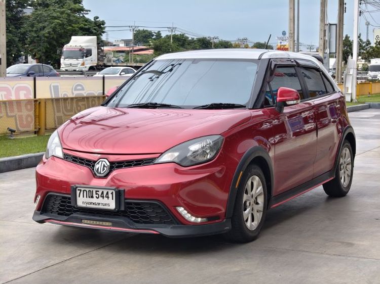 รถ MG MG3 1.5 X สี แดง