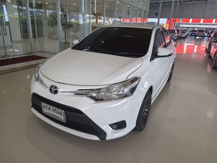 Toyota Vios 2016 1.5 E Sedan เบนซิน ไม่ติดแก๊ส เกียร์อัตโนมัติ ขาว