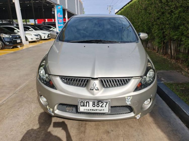 Mitsubishi Space Wagon 2004 2.4 GLS Utility-car เบนซิน ไม่ติดแก๊ส เกียร์อัตโนมัติ เทา รูปที่ 2