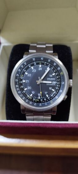 Orient TitOrient Titanium Automatic รุ่นนักบินคำนวณการบิน (Slide Rule) และขอบตัวเรือนหมุนด้านในน้ำหนักเบา ไททาเนี่ยมเเท้
