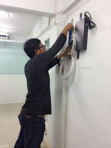 บริการติดตั้งเดินสายแลนสายไฟสายกล้องวงจรปิดcctvสายโทรศัพท์ รูปที่ 5