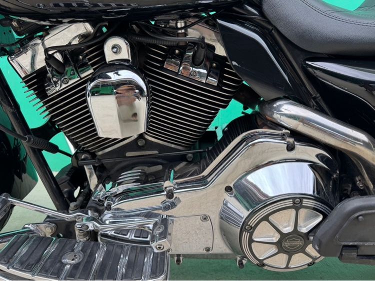 Harley-Davidson Road Glide ปี2002 สีดำ  รูปที่ 17