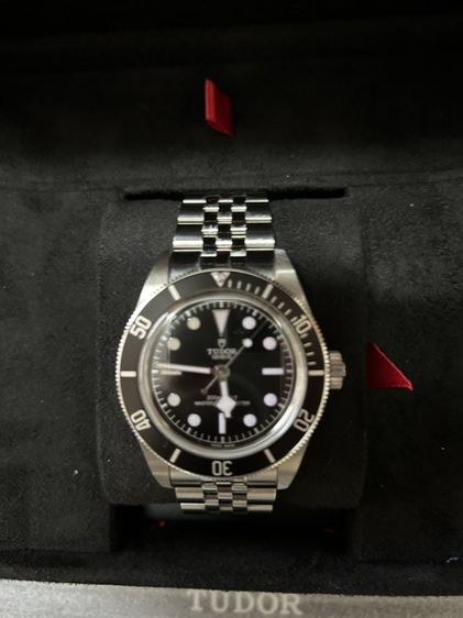 สแตนเลส ดำ tudor