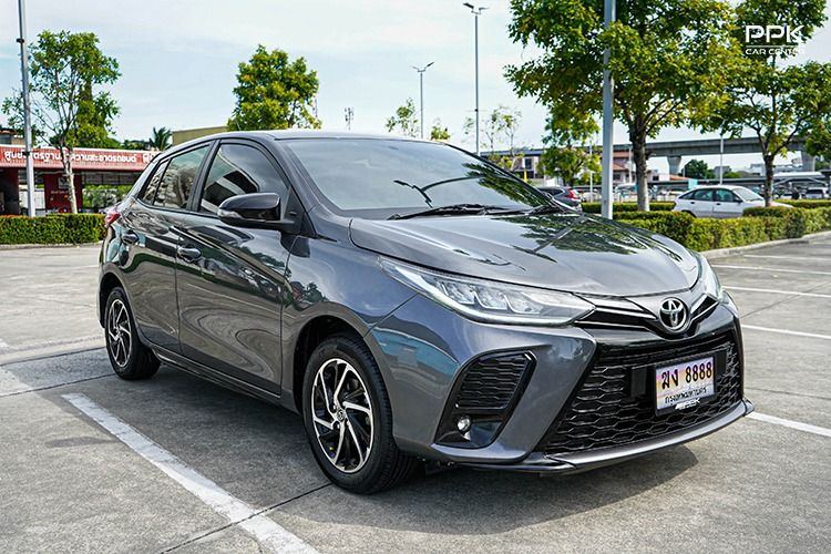 Toyota Yaris 2022 1.2 Sport Sedan เบนซิน ไม่ติดแก๊ส เกียร์อัตโนมัติ เทา รูปที่ 3