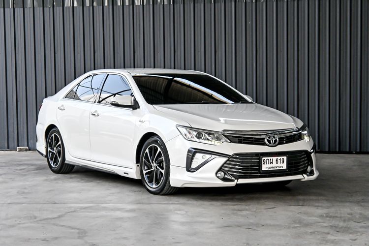 Toyota Camry 2016 2.0 G Extremo Sedan เบนซิน ไม่ติดแก๊ส เกียร์อัตโนมัติ ขาว รูปที่ 3
