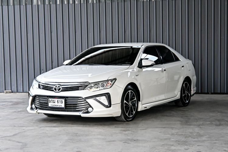 Toyota Camry 2016 2.0 G Extremo Sedan เบนซิน ไม่ติดแก๊ส เกียร์อัตโนมัติ ขาว