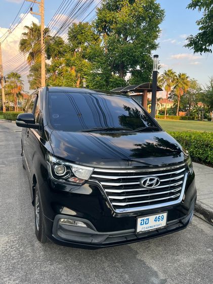 Hyundai H-1  2019 2.5 Elite Van ดีเซล ไม่ติดแก๊ส เกียร์อัตโนมัติ ดำ