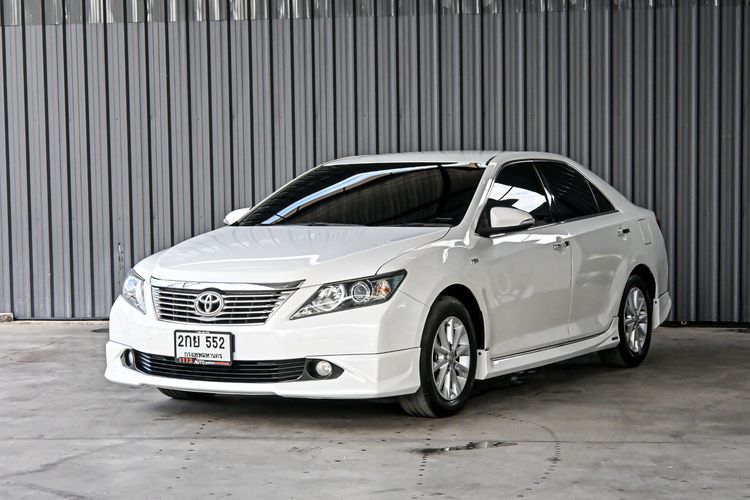 Toyota Camry 2013 2.0 G Extremo Sedan เบนซิน ไม่ติดแก๊ส เกียร์อัตโนมัติ ขาว