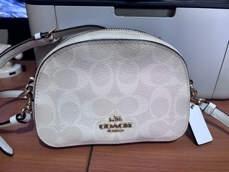 กระเป๋า Coach รุ่น Mini serena crossbody รูปที่ 8