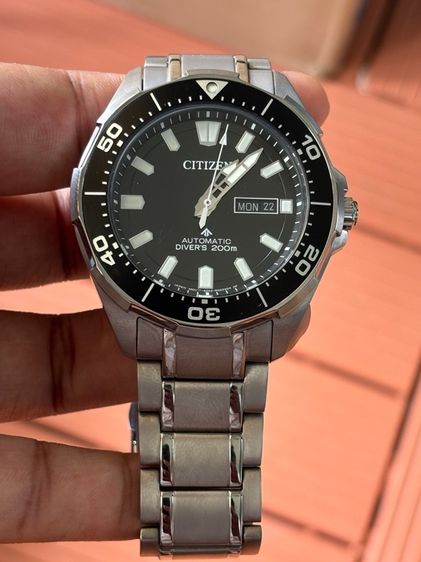 เงิน นาฬิกา citizen ไทเทเนียม