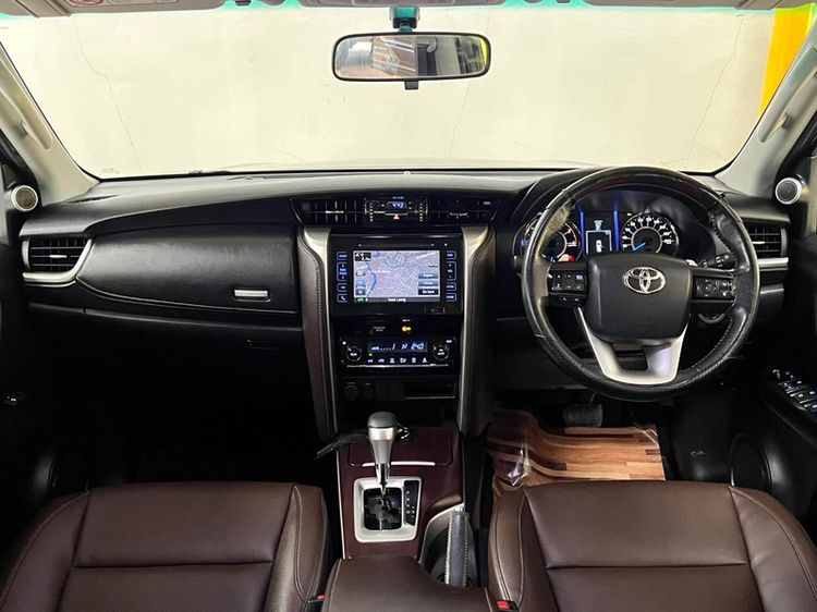 Toyota Fortuner 2018 2.4 V Utility-car ดีเซล ไม่ติดแก๊ส เกียร์อัตโนมัติ เทา รูปที่ 3