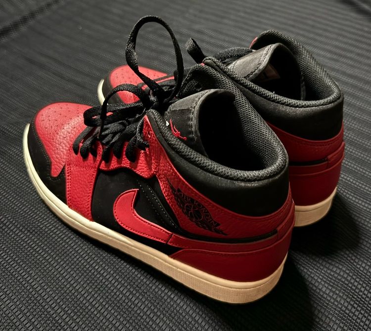 ขายรองเท้า NIKE สภาพใหม่มากพร้อมกล่อง ใส่แค่สองครั้ง ตามภาพ สินค้าจากเกาหลี แท้ร้อยเปอร์เซ็นต์ รูปที่ 5