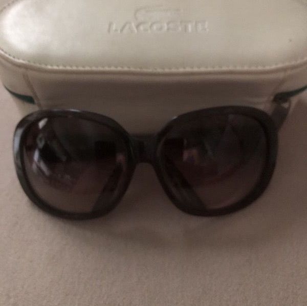 แว่นตากันแดด  LACOSTE