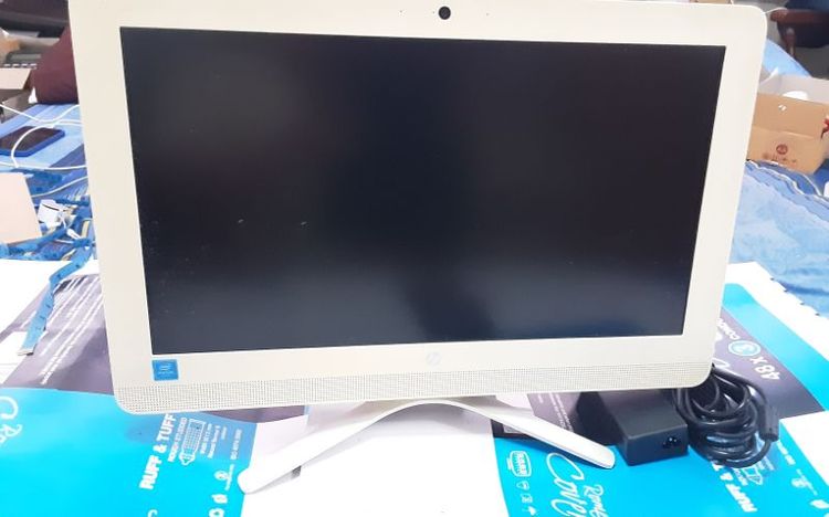 วินโดว์ มากกว่า 128 กิกะไบต์ HDMI ไม่ใช่ คอมพิวเตอร์ HP All in One.