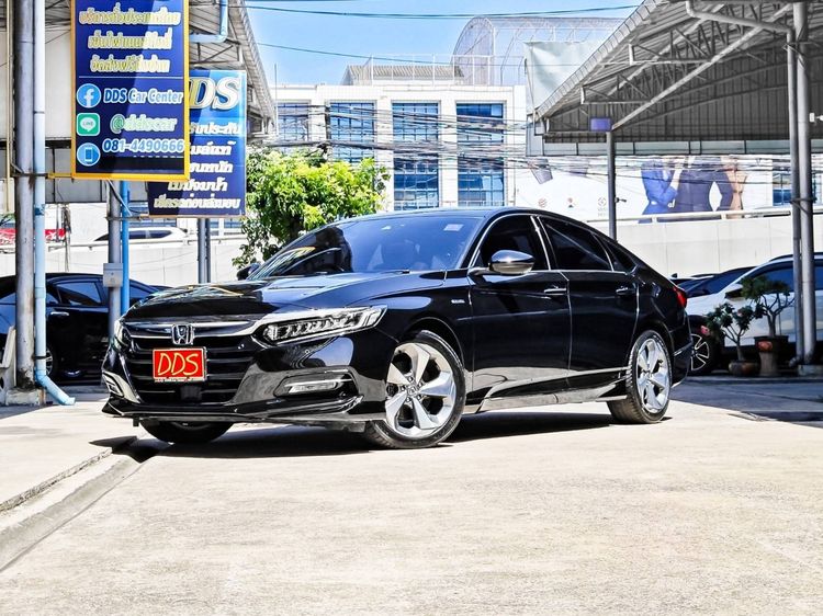 รถ Honda Accord 2.0 Hybrid Tech สี ดำ