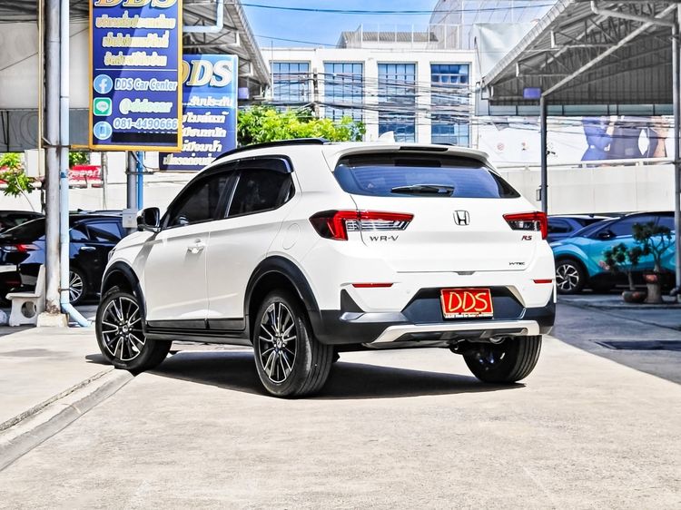 Honda WR-V 2023 1.5 RS Utility-car เบนซิน เกียร์อัตโนมัติ ขาว รูปที่ 4