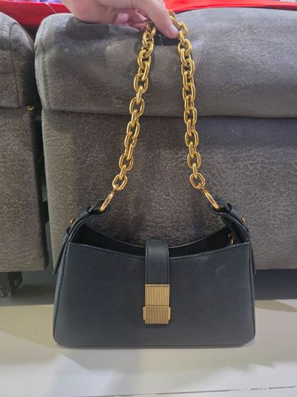 กระเป๋าCharles & Keith ของแท้ 100% รูปที่ 2