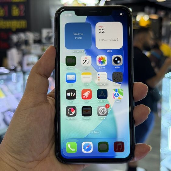 iPhone11 128GB สีดำ เครื่องศูนย์ โมเดลTH สภาพสวยมาก จอไบร์ทล่างนิด สุขภาพแบต100%(แบตใหม่)🔥🔥