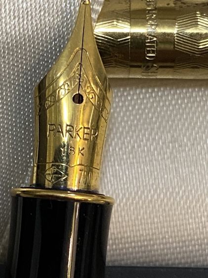 [ขายของสะสม] ปากกาหมึกซึม Parker Sonnet Sterling Silver Ciselé (เงินแท้ ลายตาราง) หัวทองคำแท้ 18K (750) Made in France รูปที่ 4