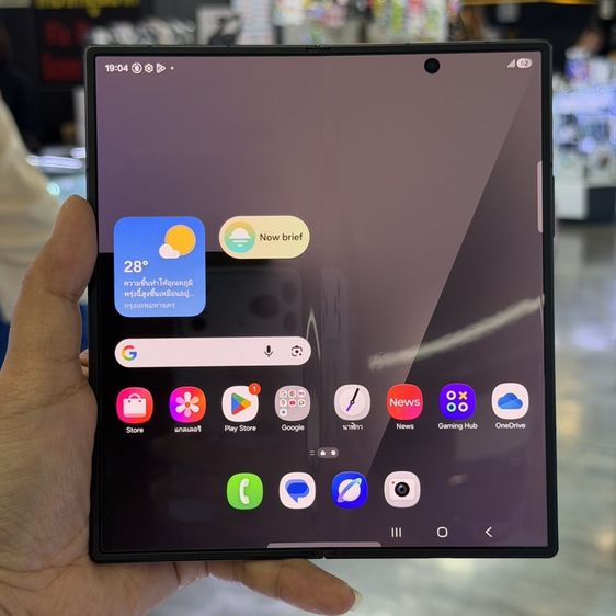 Samsung Z Fold7 สีดำ เครื่องศูนย์ สภาพสวยมาก จอ8.0นิ้ว แรม12รอม256 Snap8 Elite กล้อง200ล้าน(3ตัว) ประกันศูนย์มีCare+ยาวๆ🔥🔥