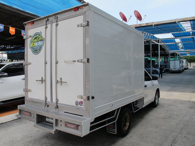 Toyota Hilux Revo 2024 2.4 Entry Van ดีเซล ไม่ติดแก๊ส เกียร์ธรรมดา ขาว รูปที่ 2