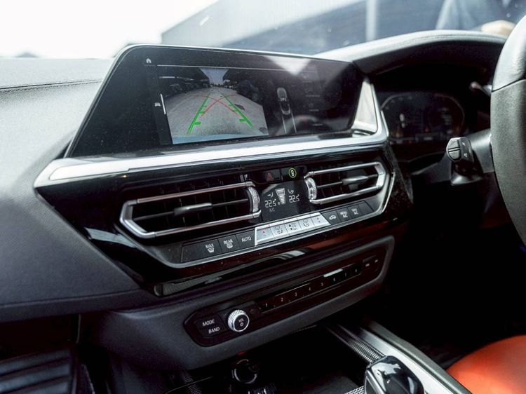 BMW Z4 2020 2.0 sDrive30i M Sport Sedan เบนซิน ขาว รูปที่ 2