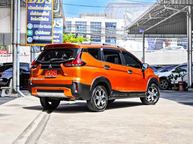 Mitsubishi Xpander 2021 1.5 Cross Utility-car เบนซิน เกียร์อัตโนมัติ ส้ม รูปที่ 2