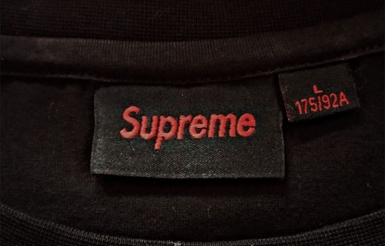 เสื้อยืด Supreme รูปที่ 3