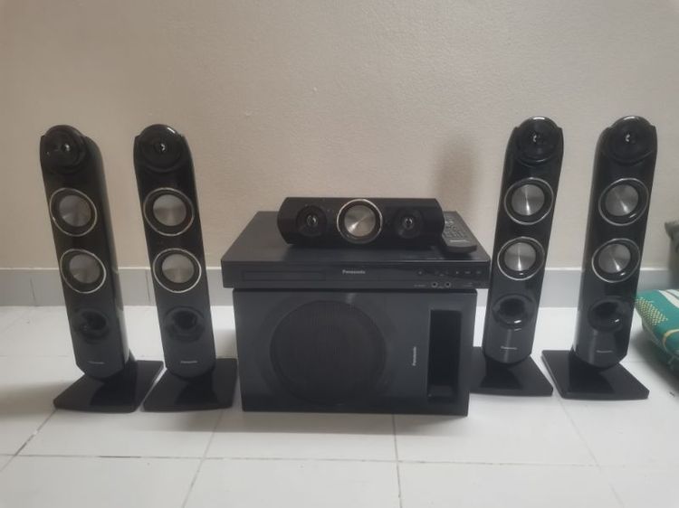 ชุดโฮมเธียเตอร์ ลำโพงแยกชิ้น และซับวูฟเฟอร์ ชุดโฮม​เธียเตอร์​panasonic​ ​sc-xh333​
