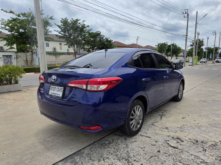 Toyota Yaris ATIV 2019 1.2 J Sedan เบนซิน ไม่ติดแก๊ส เกียร์อัตโนมัติ น้ำเงิน รูปที่ 4