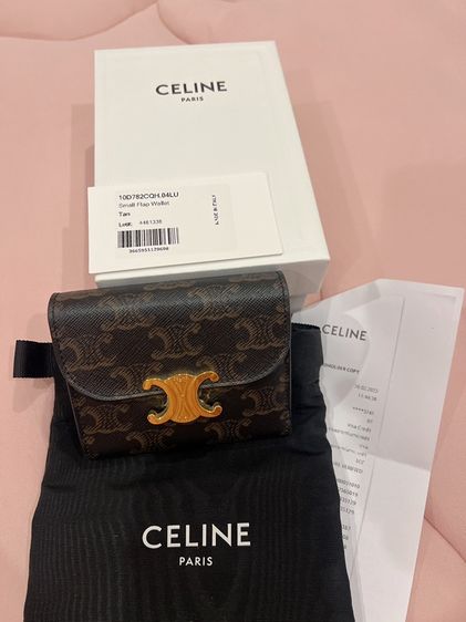 กระเป๋าสตางค์ celine แท้