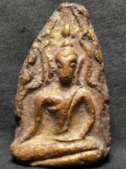 พระพลายคู่ตัดเดี่ยวบ้านกร่างสุพรรณ