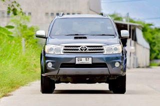 🎯 TOYOTA Fortuner 3.0V 4x2 A/T ปี 2010 จด 2011 💯