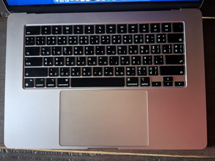 Macbook Air M3 15 นิ้ว แรม 16GB ความจุ 256GB มือสอง ประกันเหลือเกือบ 1 ปี สภาพใหม่มากๆ รูปที่ 2
