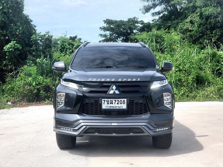 รถ Mitsubishi Pajero Sport 2.4 GT Premium สี ดำ