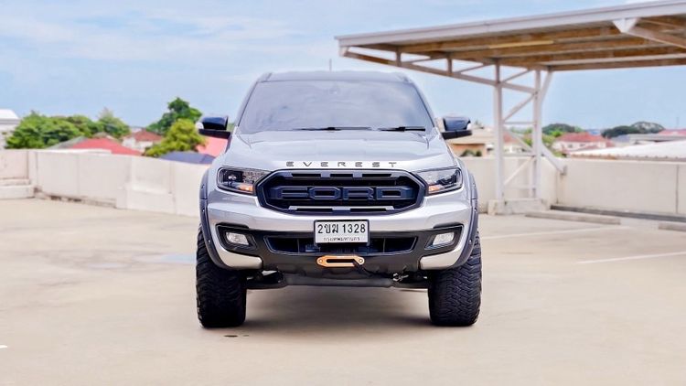 รถ Ford Everest 2.0 Turbo Sport สี เทา